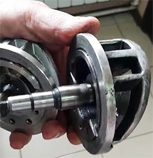 Нет смысла менять сальник на Китайском компрессоре